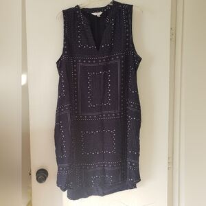 Time and Tru Ladies Size XL 16-18 Navy and White Patterned Dress With Pockets